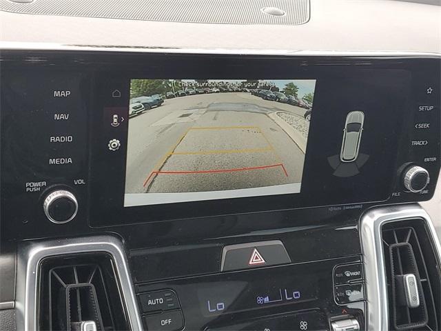 Photo of 2022 Glacial White Pearl Kia Sorento