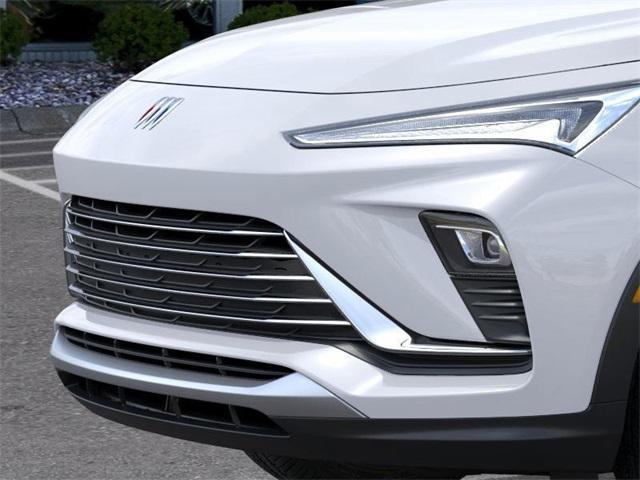 Photo of 2025 Summit White Buick Envista