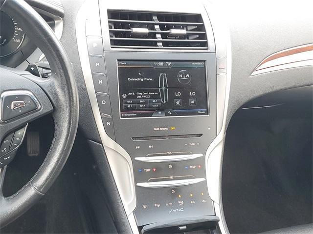 Photo of 2016 Ingot Silver Lincoln MKZ