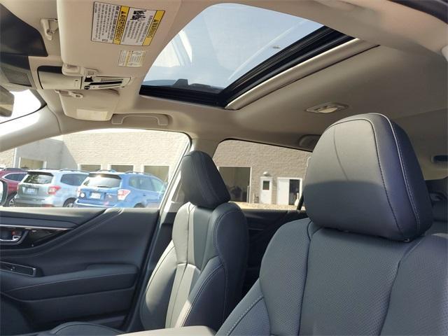 Photo of 2025 Ice Silver Metallic Subaru Outback