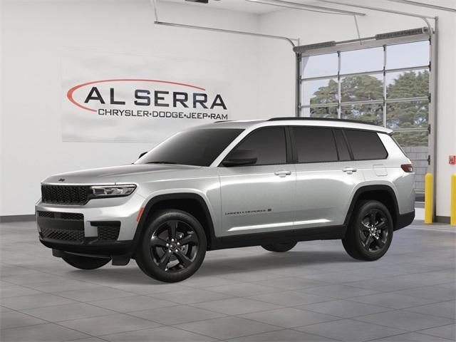 Photo of 2025 Silver Zynith Jeep Grand Cherokee L