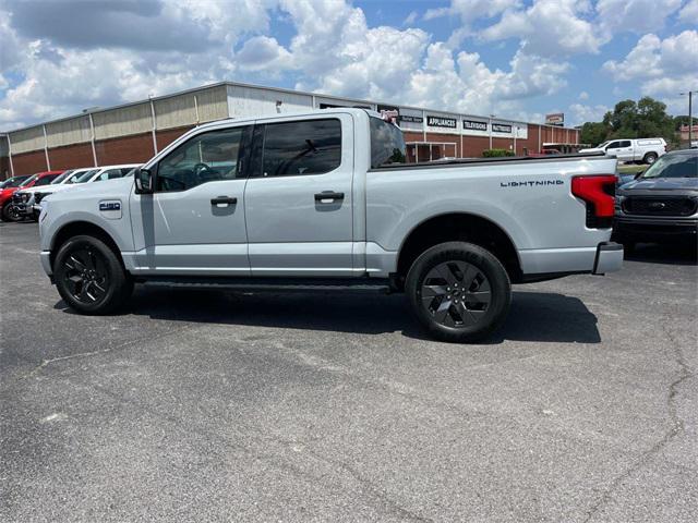 Photo of 2024 Avalanche Ford F-150 Lightning
