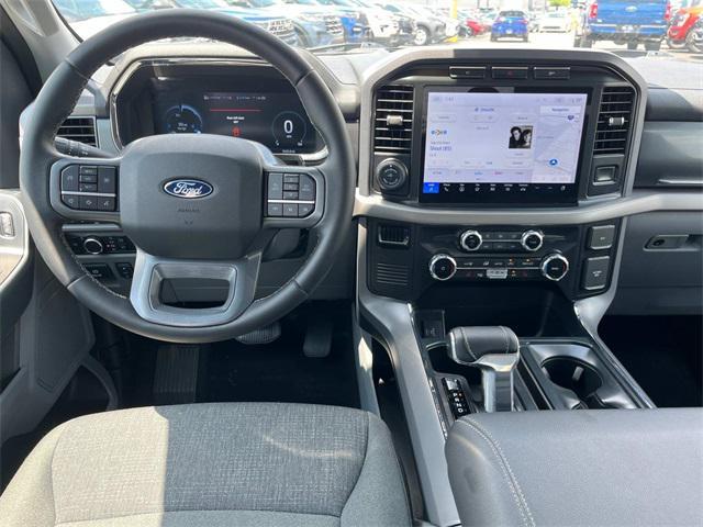 Photo of 2024 Avalanche Ford F-150 Lightning