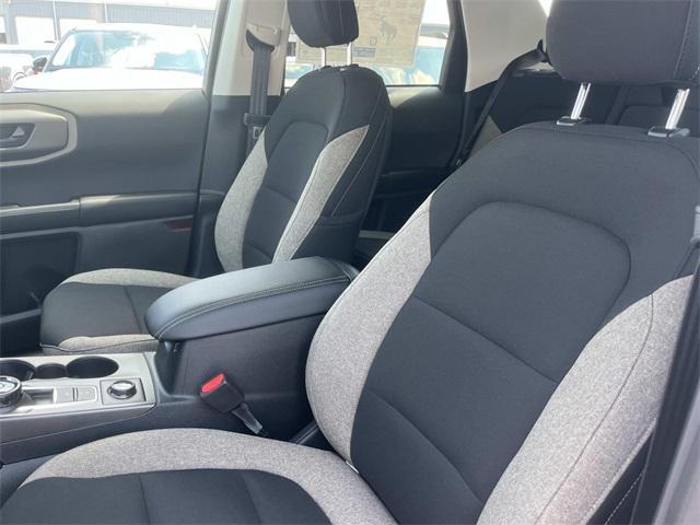 Photo of 2025 Oxford White Ford Bronco Sport