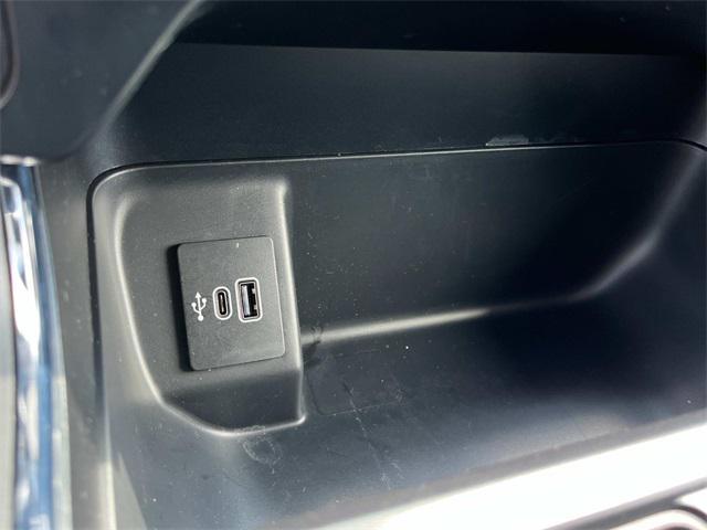 Photo of 2025 Oxford White Ford F-150