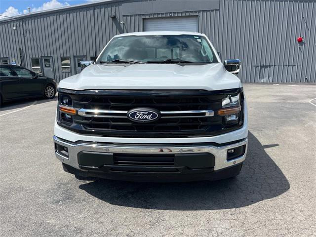 Photo of 2025 Oxford White Ford F-150