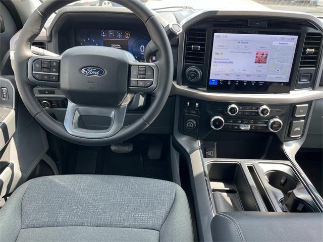 Photo of 2025 Oxford White Ford F-150