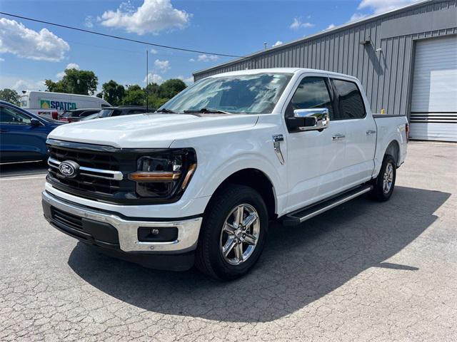 Photo of 2025 Oxford White Ford F-150