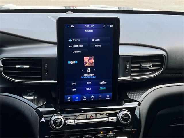 Photo of 2023 Agate Black Metallic Ford Explorer