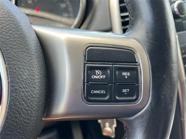 Photo of 2012 True Blue Pearlcoat Jeep Grand Cherokee