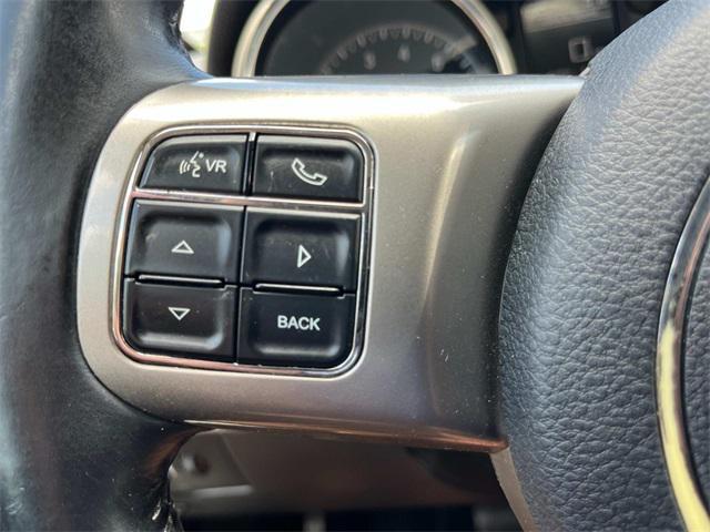 Photo of 2012 True Blue Pearlcoat Jeep Grand Cherokee