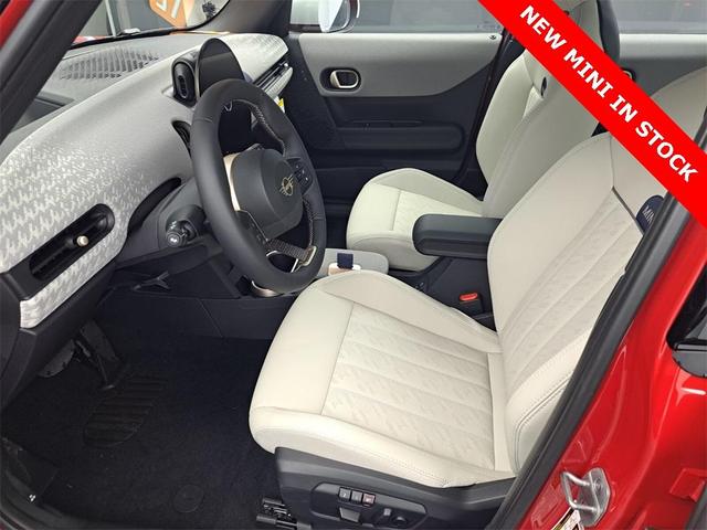 Photo of 2025 Chili Pepper Red MINI Hardtop