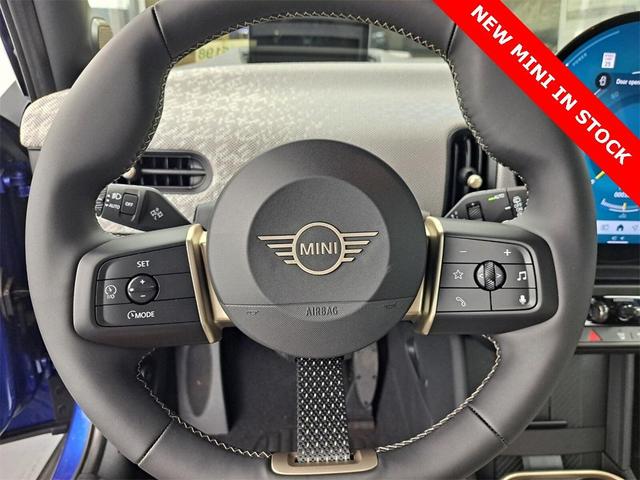 Photo of 2025 Blazing Blue Metallic MINI Hardtop