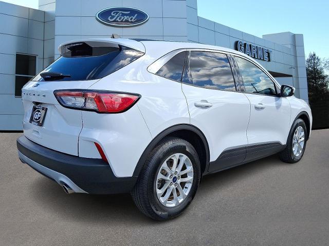 Photo of 2020 OXFORD WHITE Ford Escape