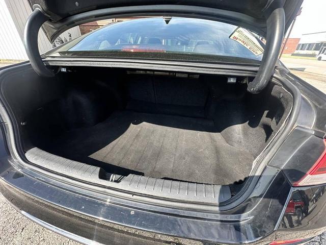 Photo of 2019 Ebony Black Kia Optima