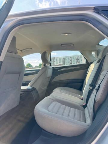 Photo of 2017 Ingot Silver Ford Fusion