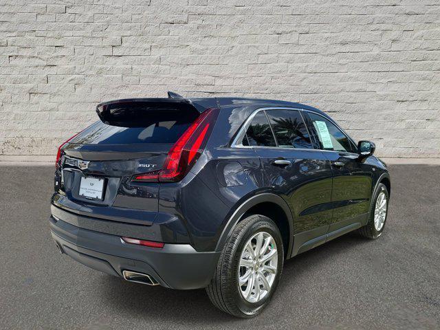Photo of 2023 Galactic Gray Metallic Cadillac XT4