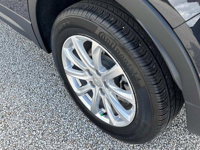 Photo of 2023 Galactic Gray Metallic Cadillac XT4