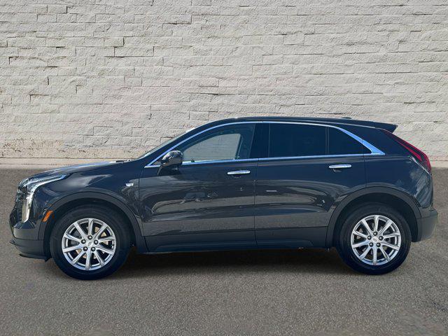Photo of 2023 Galactic Gray Metallic Cadillac XT4