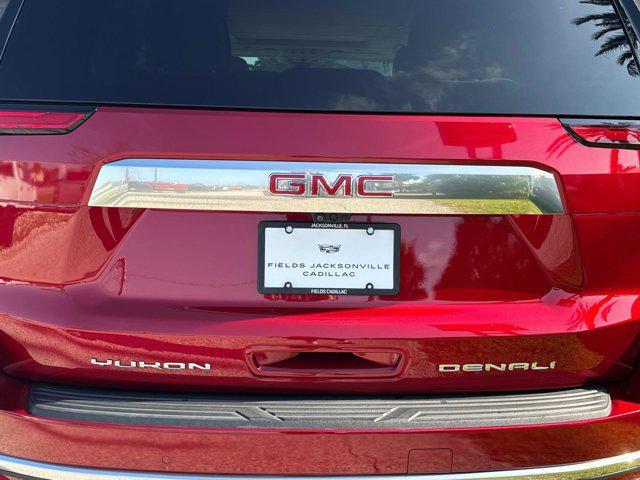 Photo of 2021 Cayenne Red Tintcoat GMC Yukon