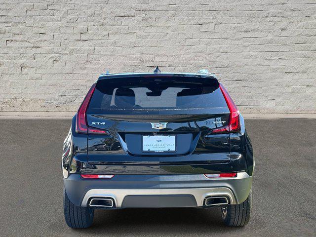 Photo of 2022 Stellar Black Metallic Cadillac XT4