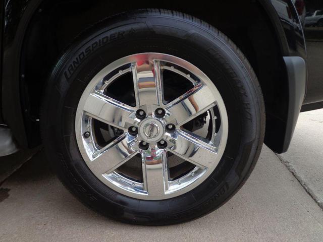 Photo of 2012 Galaxy Black Nissan Armada