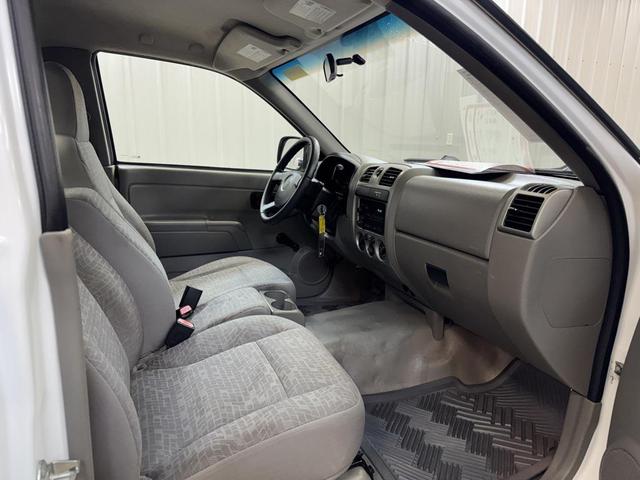 Photo of 2008 Summit White Chevrolet Colorado
