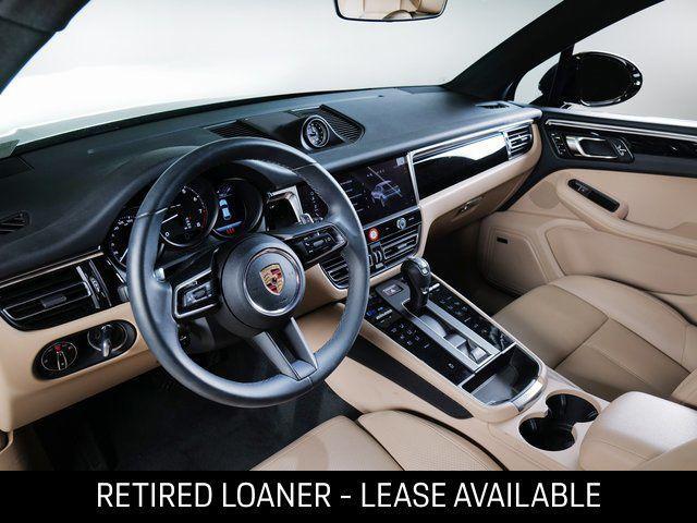 Photo of 2025 Black Porsche Macan