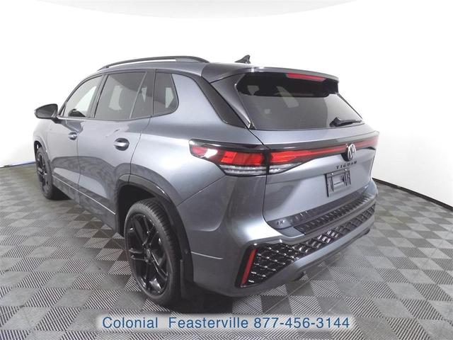 Photo of 2025 Platinum Gray Metallic Volkswagen Tiguan