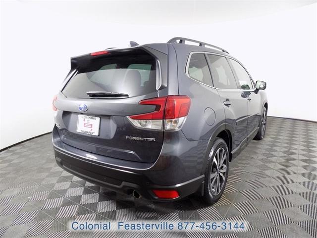 Photo of 2023 Magnetite Gray Metallic Subaru Forester