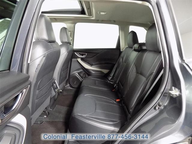 Photo of 2023 Magnetite Gray Metallic Subaru Forester