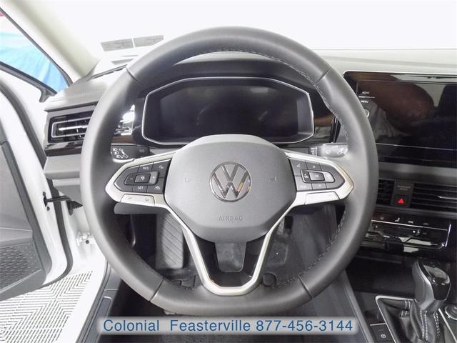 Photo of 2025 Pure White Volkswagen Jetta