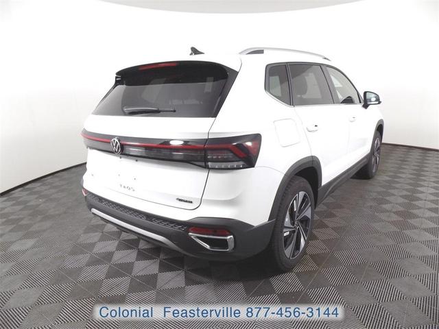 Photo of 2025 Pure White Volkswagen Taos
