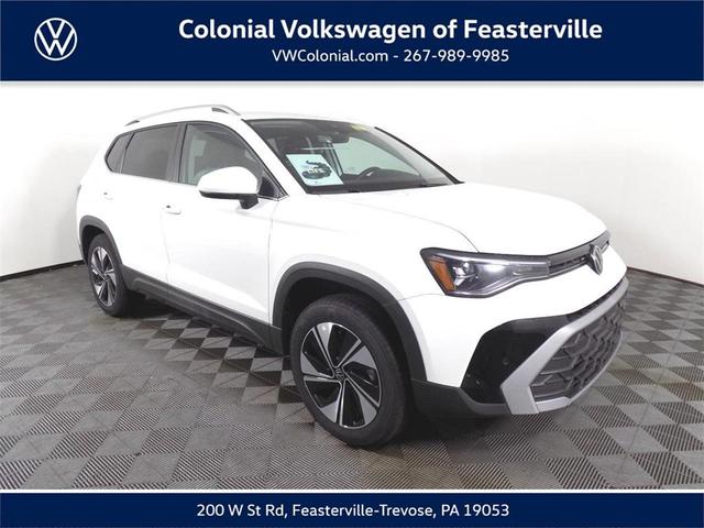 Photo of 2025 Pure White Volkswagen Taos