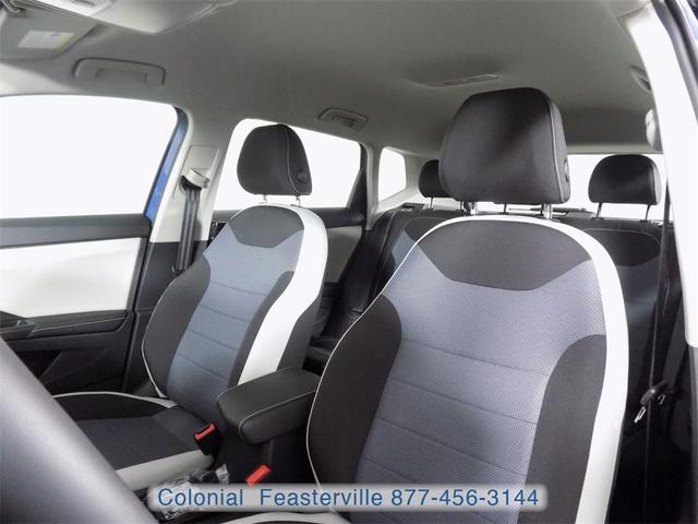 Photo of 2025 Monterey Blue Pearl Volkswagen Taos