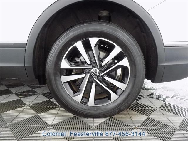 Photo of 2023 Pyrite Silver Metallic Volkswagen Tiguan