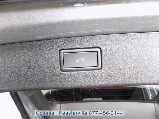 Photo of 2025 Pyrite Silver Metallic Volkswagen Tiguan