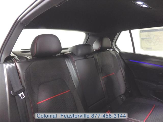 Photo of 2025 Opal White Pearl Effect Volkswagen Golf GTI