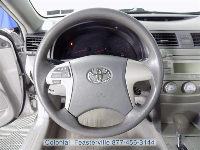 Photo of 2011 Silver Toyota Camry