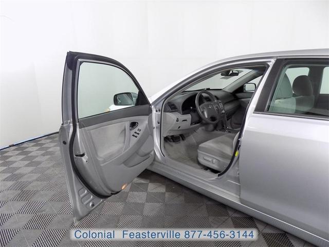 Photo of 2011 Silver Toyota Camry