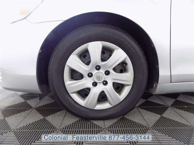 Photo of 2011 Silver Toyota Camry
