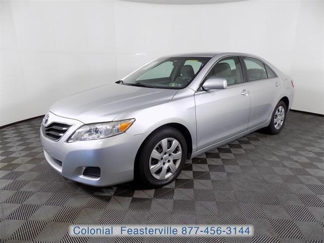 Photo of 2011 Silver Toyota Camry