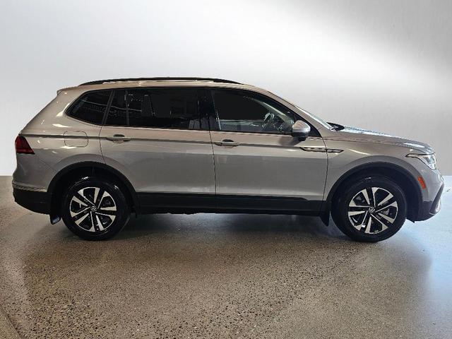 Photo of 2024 Pyrite Silver Metallic Volkswagen Tiguan