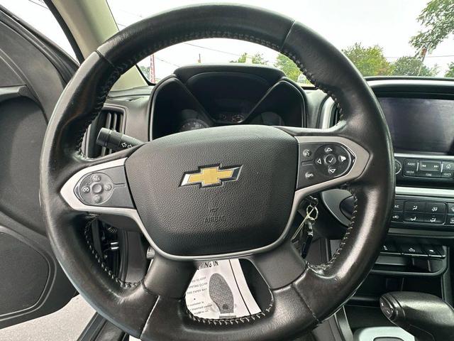Photo of 2016 Cyber Gray Metallic Chevrolet Colorado