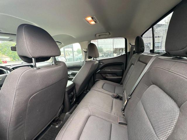 Photo of 2016 Cyber Gray Metallic Chevrolet Colorado