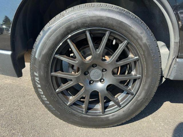 Photo of 2015 Crystal Black Silica Subaru Forester