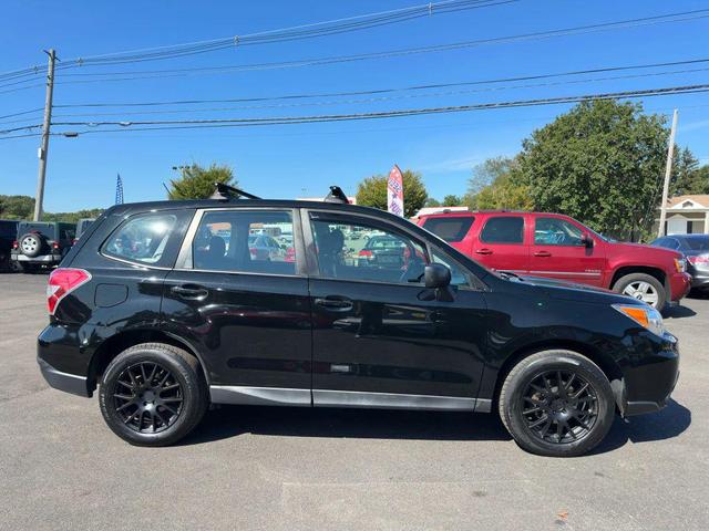 Photo of 2015 Crystal Black Silica Subaru Forester