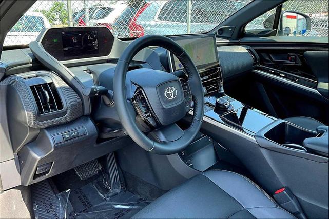 Photo of 2024 Elemental Silver Metallic Toyota bZ4X