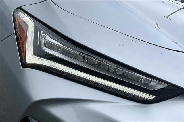 Photo of 2025 Lunar Silver Metallic Acura TLX
