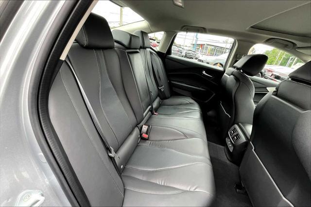 Photo of 2025 Lunar Silver Metallic Acura TLX